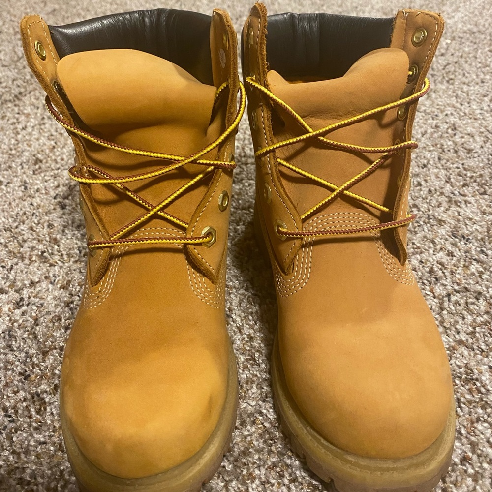 Tims size 6 - Picture 2 of 2